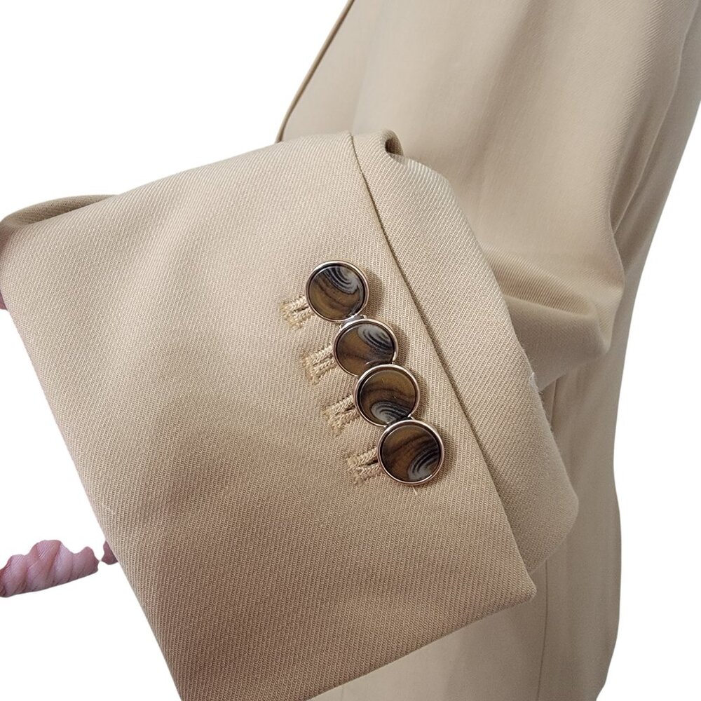 Club Monaco Size 2 Beige Summer Wool Blend Blazer. FLAWED - Picture 5 of 15